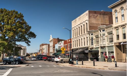 Downtown Bowling Green, Kentucky, US